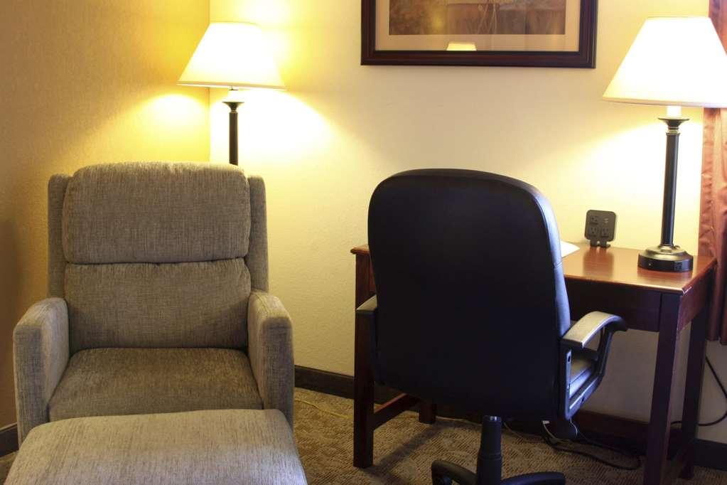 Hampton By Hilton Of Eddyville Hotel 3*